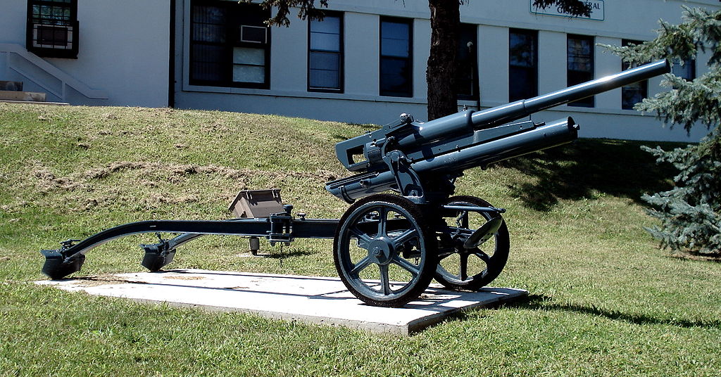 photo of Cannone contracarro da 47/32 M39 L/32 from Wikipedia